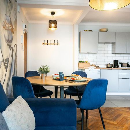 Nowogrodzka 78 - Apartament Dla 4 Osob - 200M Od Szpitala Klinicznego Na Lindleya - 1Km Do Dworca Centralnego - Wifi - Smart Tv 45 Cali Varşova Dış mekan fotoğraf
